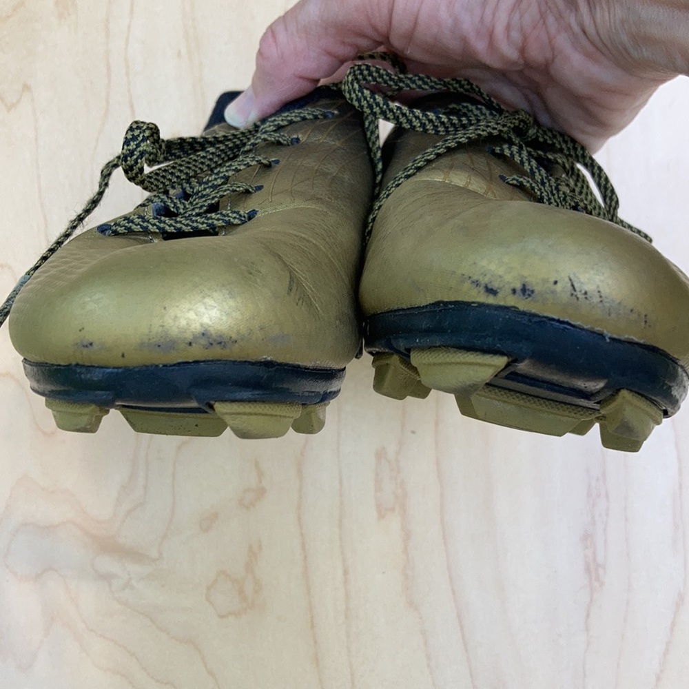 DICKS SPORTING GOODS DSG Ocala SOCCER Cleats/Shoes Kids Size 2.5 - Picture 6 of 8